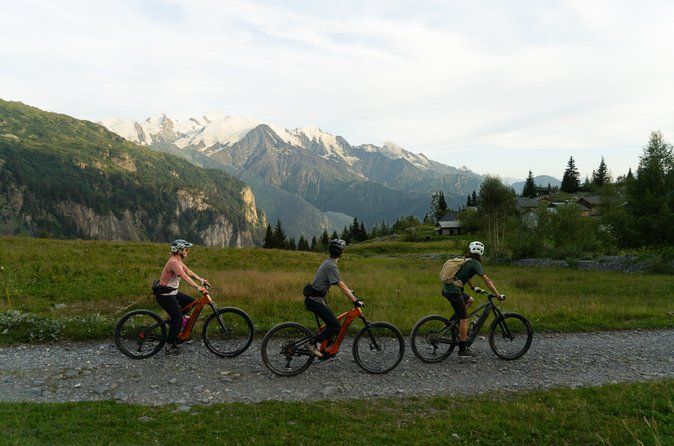 Viewpoints of the Chamonix glaciers: ebike tour
