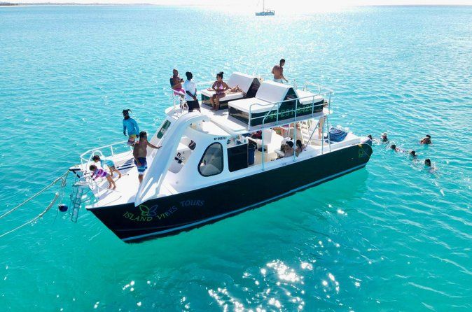 Full Day Beach BBQ Lunch & Snorkeling Excursion in Grace Bay