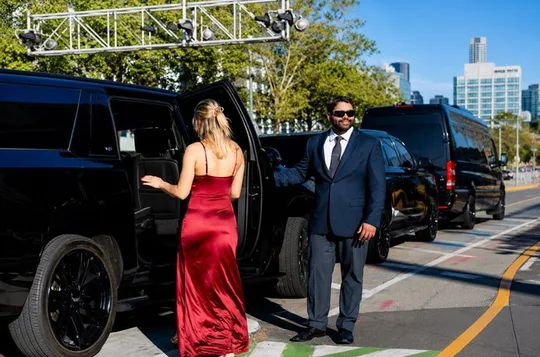 Private Seattle Airport Transfer | One Way SUV & Van