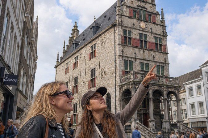 Maastricht Self Guided Sherlock Holmes Murder Mystery Game