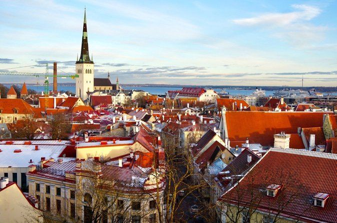 Luxury Day Trip to Tallinn with Business Lounge and lavish buffet
