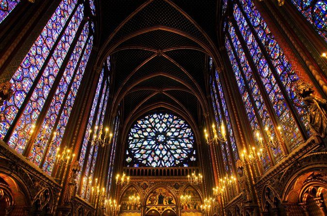 Paris Guided Tour with Access to Notre Dame or Sainte-Chapelle