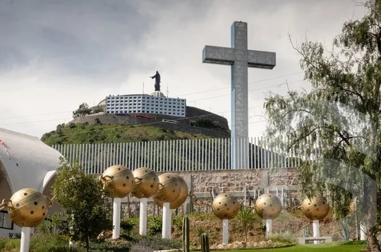 Christ the King & Giant Rosary Experience