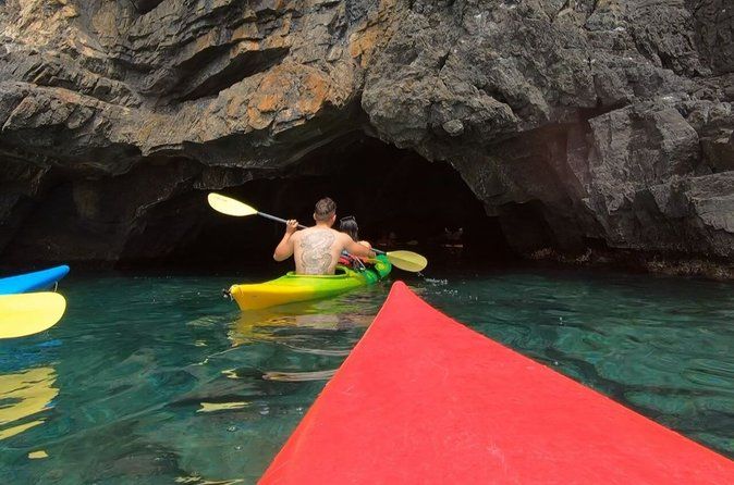 James Bond Kayak Tour in Maratea: In the Footsteps of 007