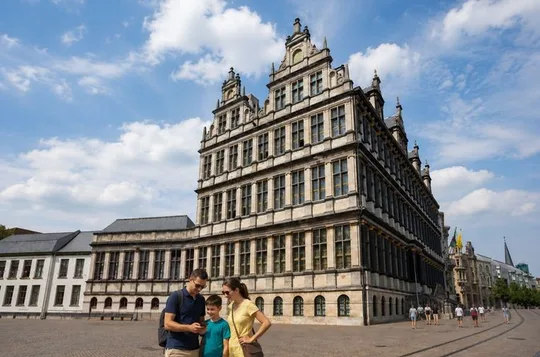Ghent Scavenger Hunt & Highlights Self Guided Walking Tour
