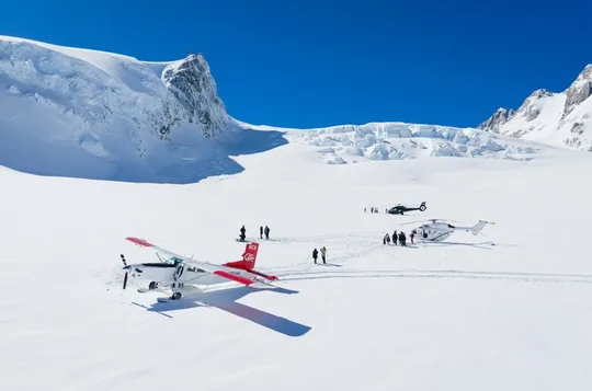 45-Minute Mount Cook Ski Plane and Helicopter Combo Tour