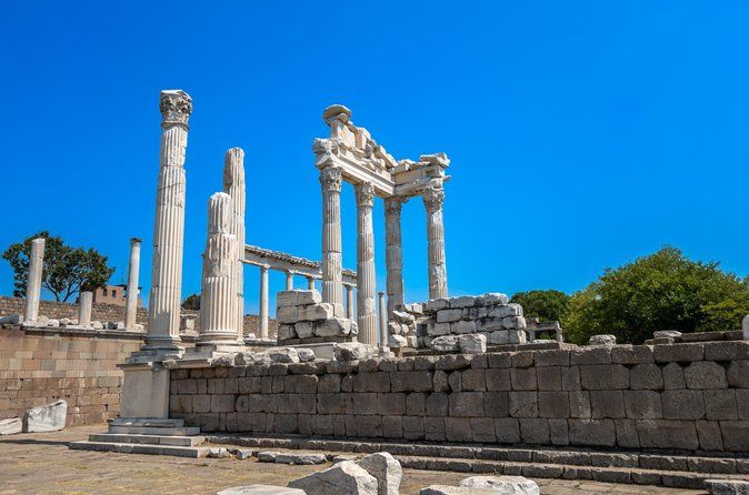 Pergamon Tour
