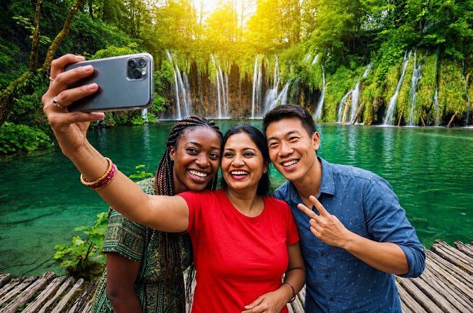 Zagreb: Plitvice with Ticket & Rastoke Guided Tour Boat Ride