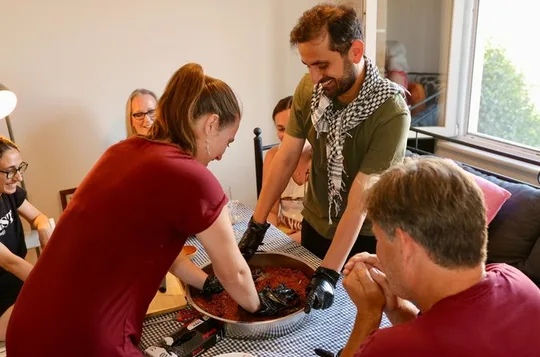 Historic Dish (Çiğköfte) Cooking & Dining w/Music at Local Home