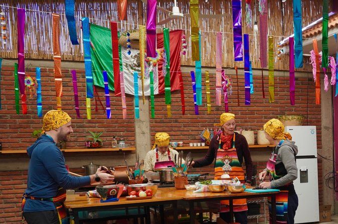 Cooking classes from the Isthmus with a Tehuana