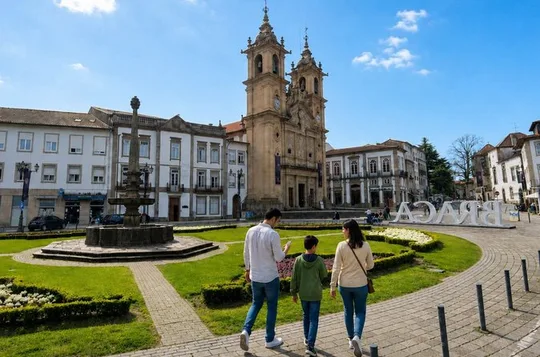 Braga Scavenger Hunt & Highlights Self-Guided Walking Tour