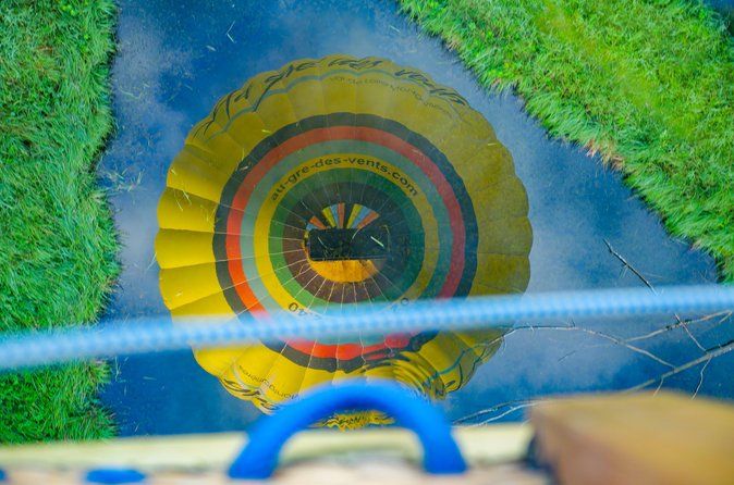 Hot air ballooning: Chambord, Blois, Chenonceau, Cheverny or Chaumont