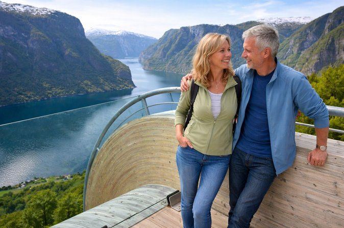 Сruise Special: Tour To Stegastein, Waterfalls & Flåm Railway