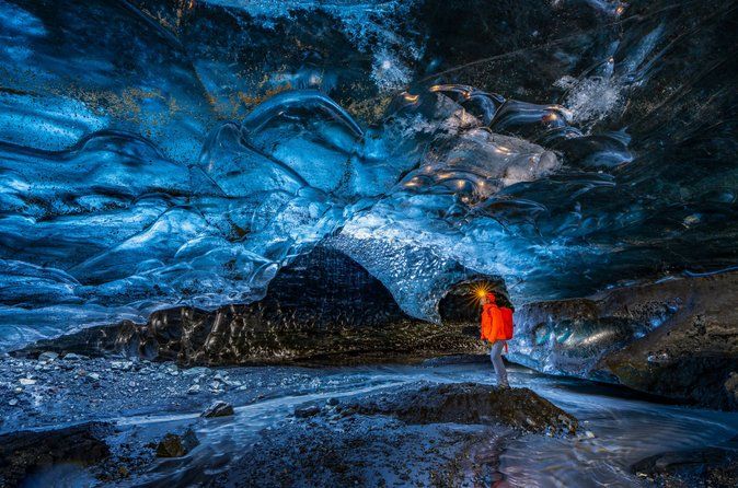 Crystal Ice Cave & Super Jeep Tour from Jökulsárlón