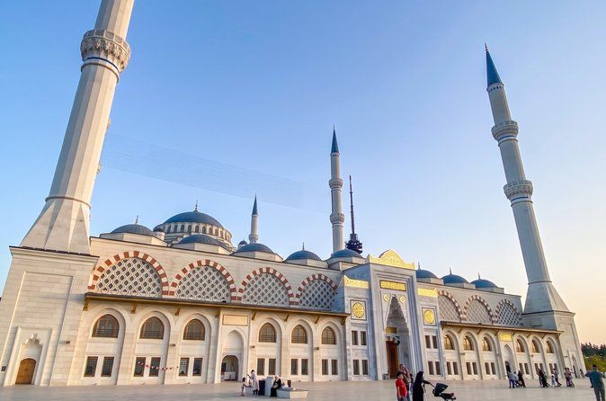 Istanbul Two Continents Tour By Bus And Bosphorus Cruise