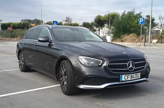 Private Transfer from Porto airport to Porto city, or Porto city to airport