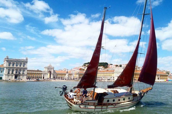 Lisbon - Romantic Sunset Cruise on a Vintage Sailboat