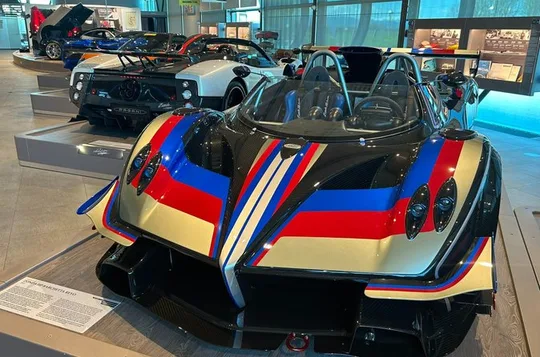 Antagonist Motors: Lamborghini, Ferrari, PaganiFactory, Lunch, Private transport