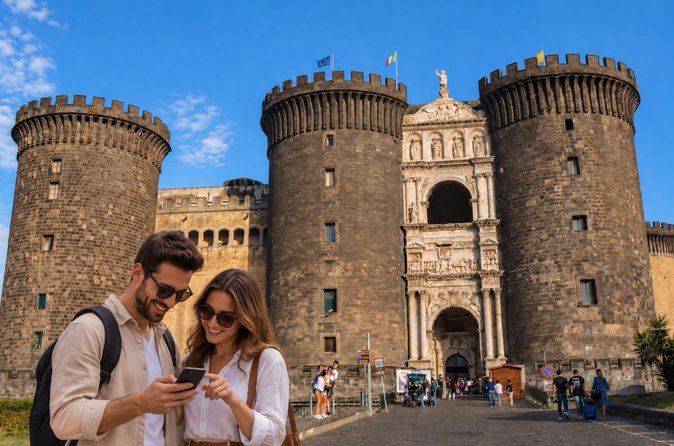Naples Scavenger Hunt & Highlights Self-Guided Walking Tour