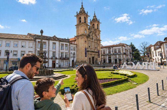 Braga Scavenger Hunt & Highlights Self-Guided Walking Tour