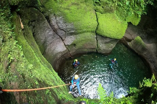 Canyoning Discovery in Dominica