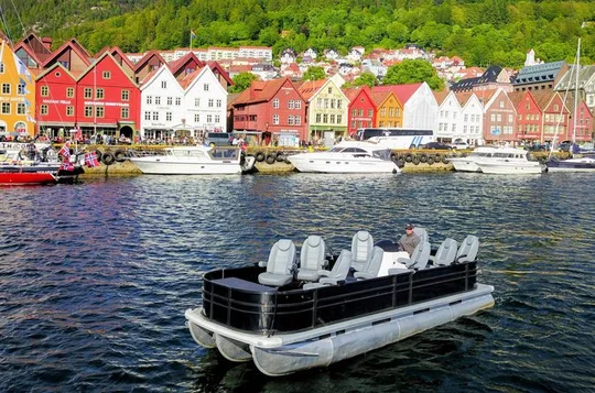 City or Fjordcruise by Zodiac Speedboat or Lux Pontoon Boat