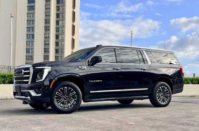 Honolulu Airport & Waikiki Private Premium SUV Transfer (Up to 5)
