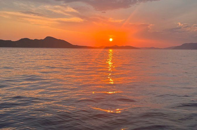 Sunset & Swim Blue/Green Caves Speedboat Tour