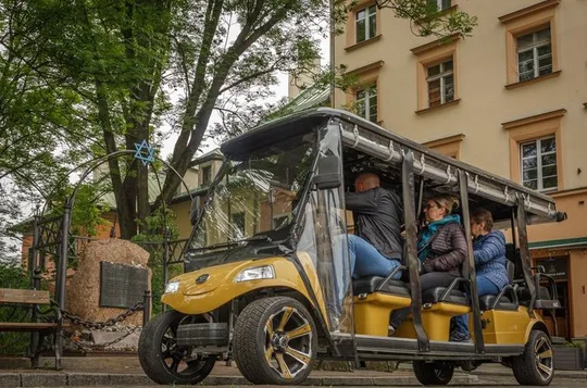 Jewish Quarter Tour by Golf Cart and Schindler's Museum in Krakow