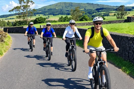 E-Bike Tour West Side | Third Island