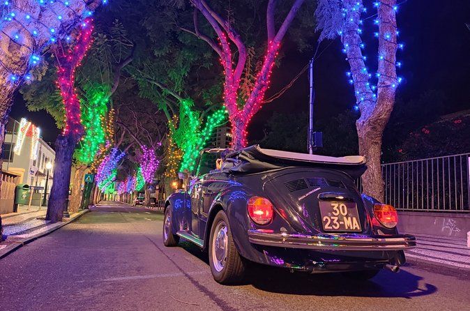 フンシャルのクリスマスイルミネーション観光ナイトツアー