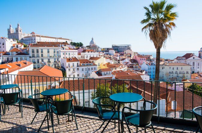 Lisbon Historic City Tour by Tuk-Tuk