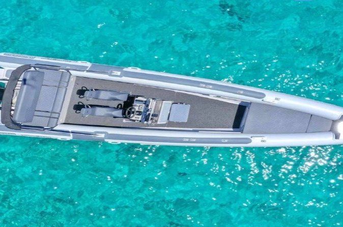 Private Cruise with Speedboat: Milos- Polyaigos- Kimolos
