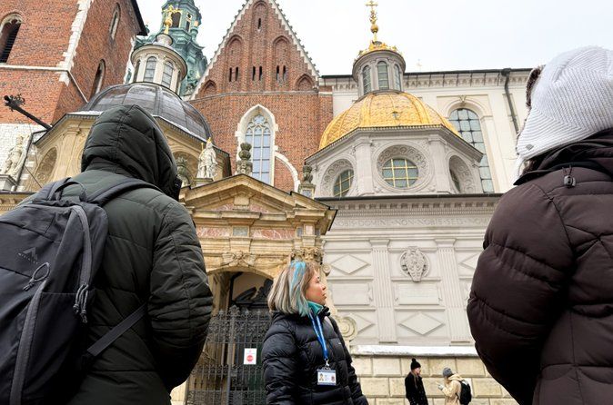 Wawel Castle, Cathedral, & Rynek Underground Tour with Lunch