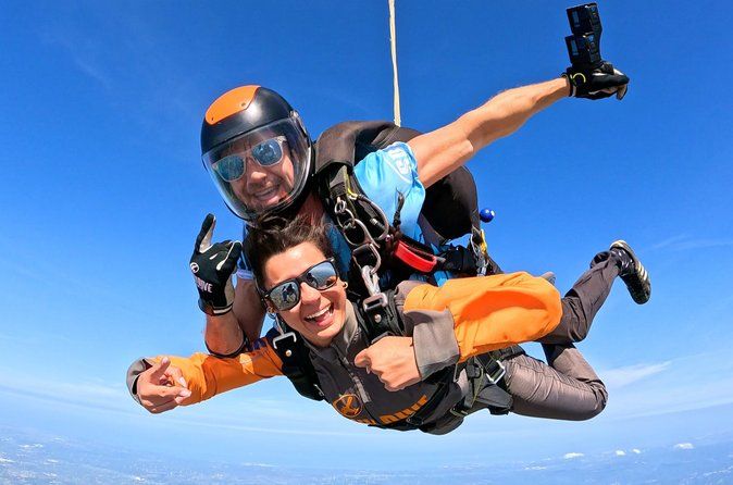 Algarve Tandem Skydive 15k ft (4600m)