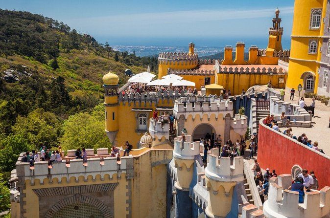Small-group tour Sintra & Cascais, Half-day - private (max 8)