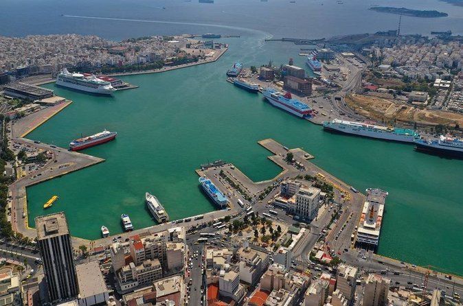 Piraeus Port to Athens Airport Private Transfer with Meet & Greet