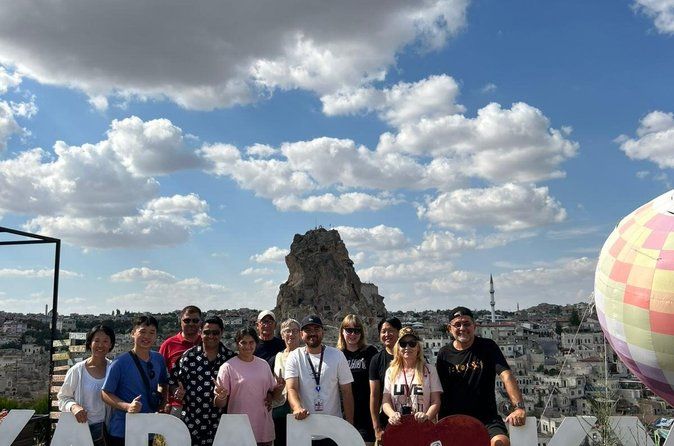 4 Days Istanbul & Cappadocia with Cave Hotel + Optional Balloon