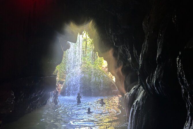 Charco Azul, Hidden Caves, Waterfalls, Beach, Free Adult Drinks