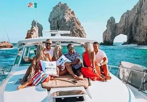 Private Yacht Cruise 4 Hour- Snorkeling & Paddle Boarding