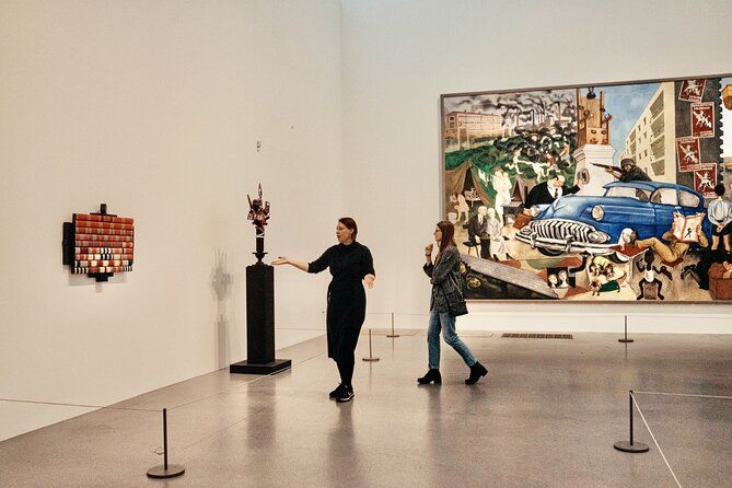 See Tate Modern with an Art Historian in London