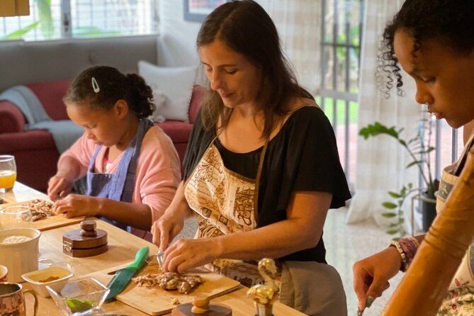 Cooking and Connecting with a Local in Puerto Rico