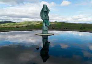 Self-Guided Scavenger Hunt: Napa Reflections