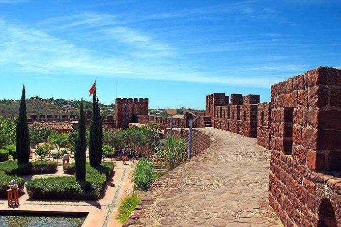 Private tour to Chapel of Bones, Silves Castle & Boneca Cave