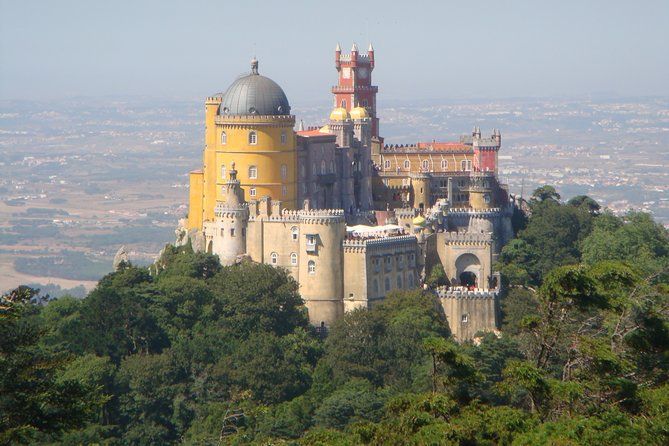 Private Full-Day Tour to Sintra and Cascais