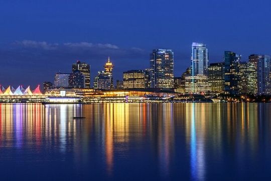 Vancouver Small Group Night Tour w/Capilano + Grouse Mtn Dinner