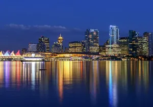 Vancouver Small Group Night Tour w/Capilano + Grouse Mtn Dinner