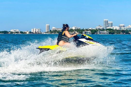 Miami: Jet Ski Tour of Biscayne Bay from Bayside Marketplace