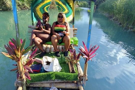 Customized Happy Hour Bamboo Rafting+Limestone Massage + Shopping