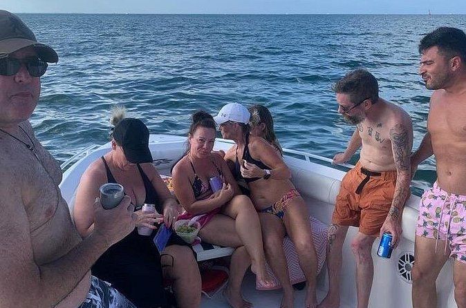 Grand Cayman Private Stingray City and Snorkeling